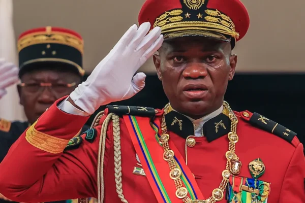 In Gabon, the head of state dismisses his brother from the post of director general of the Budget