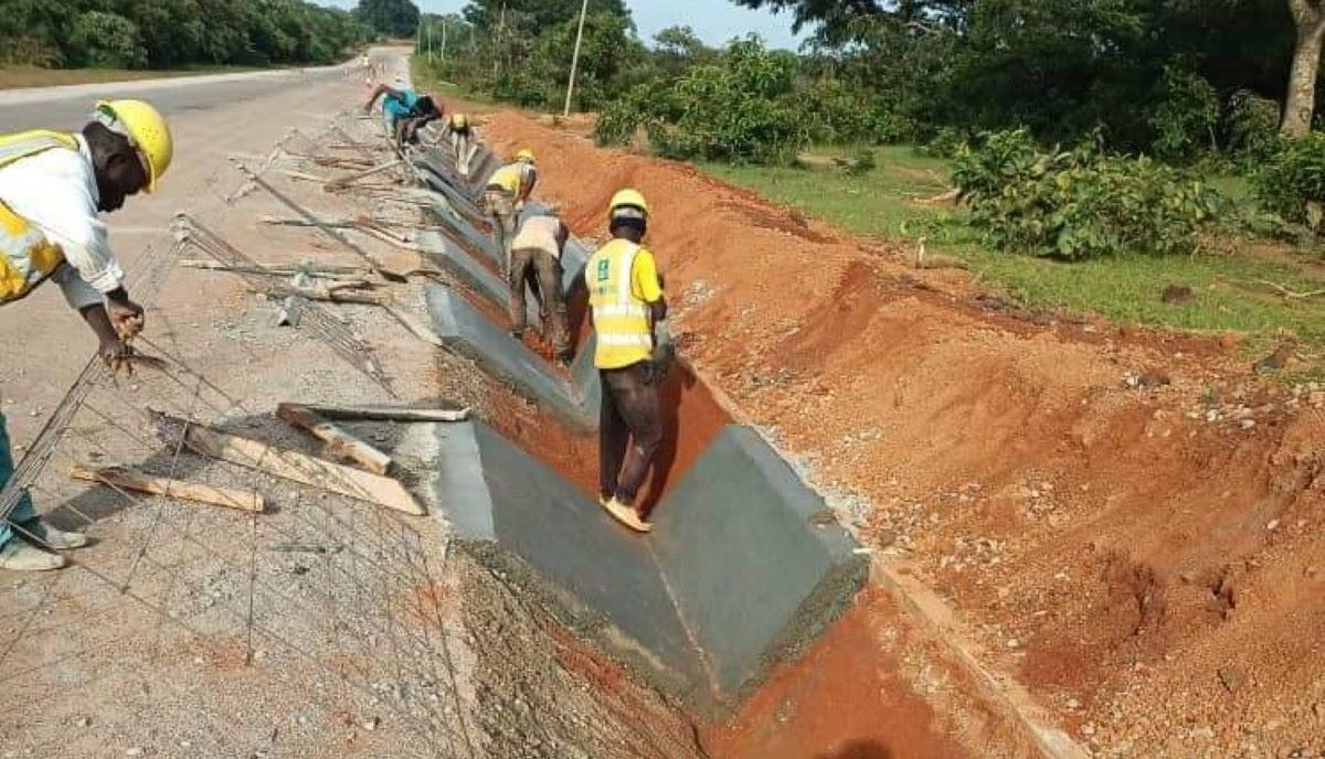 The Ngaoundéré-Paro road construction site in Adamaoua