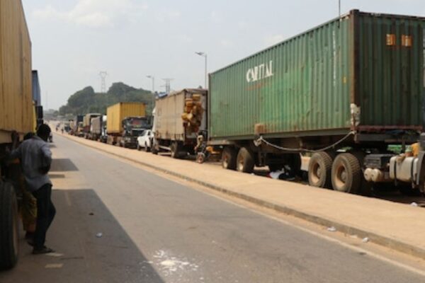 Trade balance: Cameroon shows a surplus of 519.9 billion CFA francs vis-à-vis CEMAC states Transport of goods to neighbouring countries
